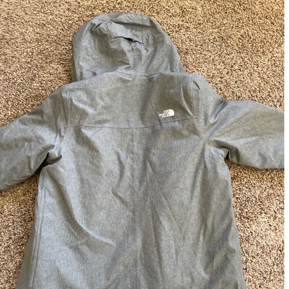 The North Face Womens DryVent Hooded Quilted Insulated Jacket Heather Grey M - Picture 15 of 16